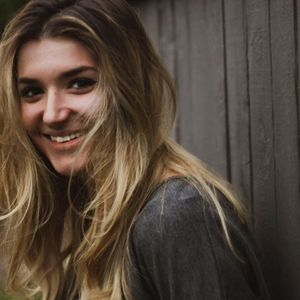 Meet your Posher, Monica